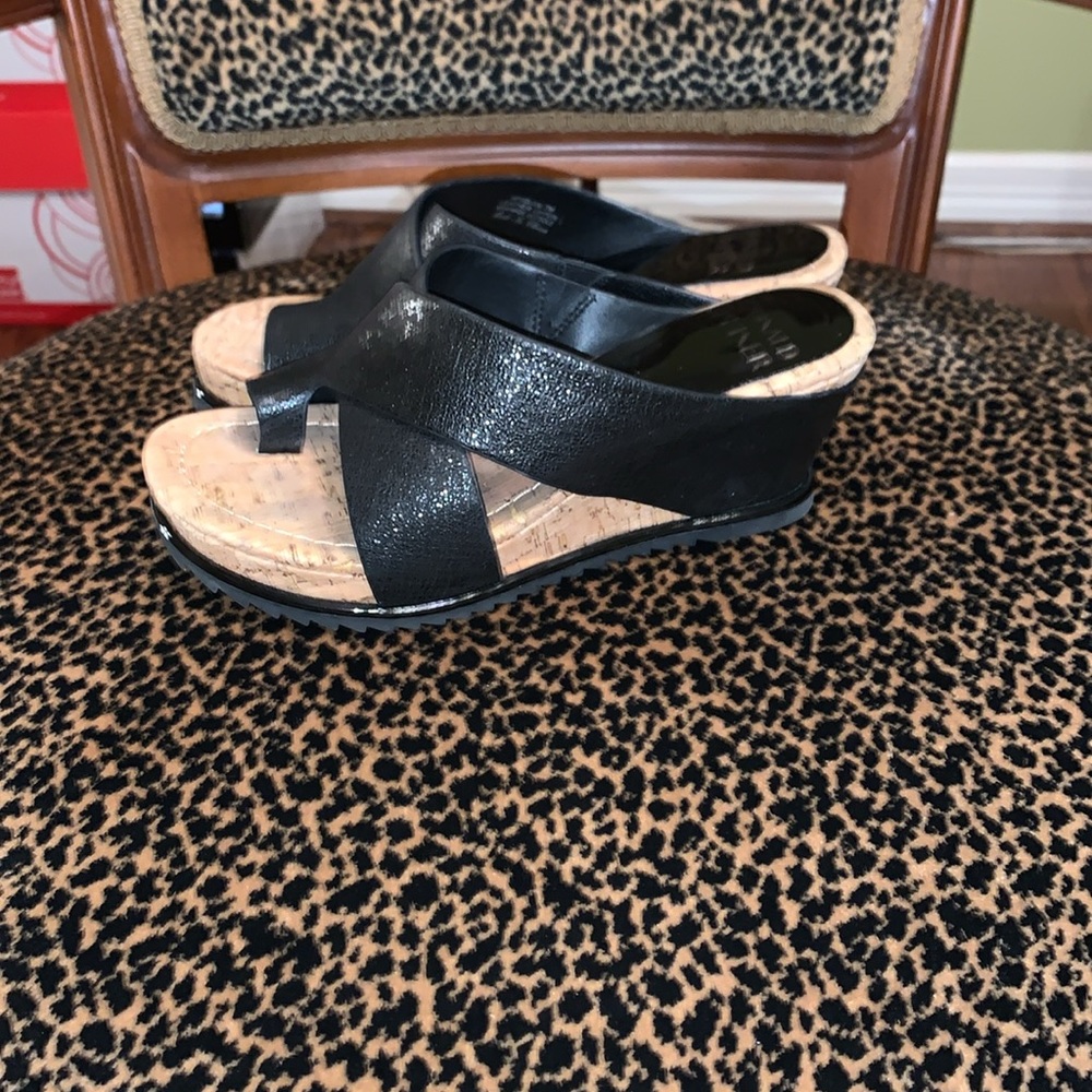 Donald Pliner Sisu Wedge Sandal - black - 7